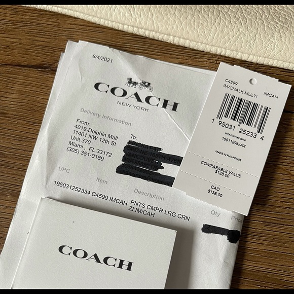 COACH-NWT Woodstock Leather Wristlet - Picture 7 of 13